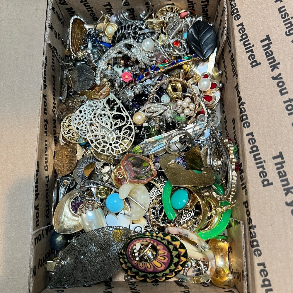 3 Lbs Craft Jewelry Lot Broken Repair Repurpose Wear Resell